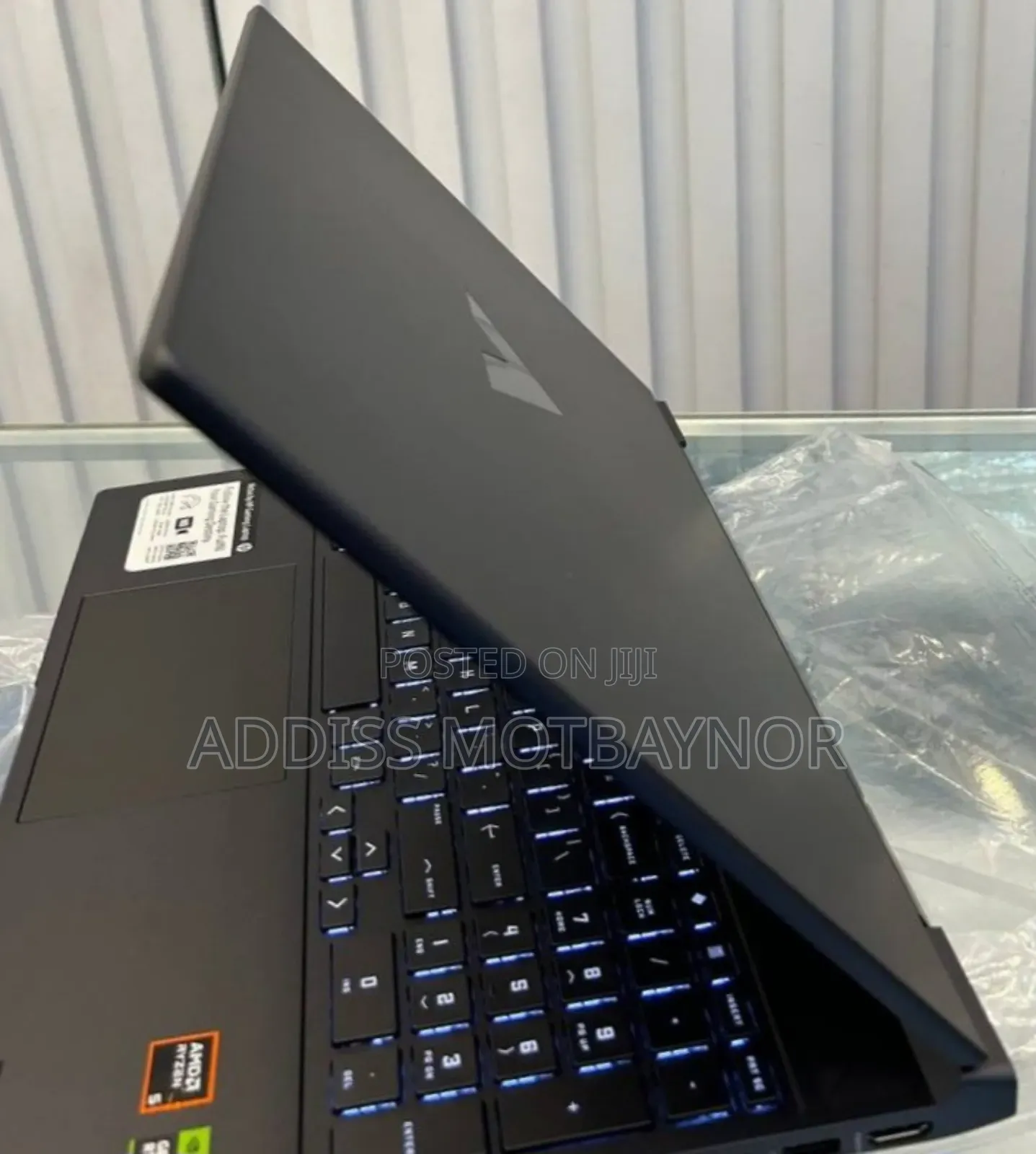 New Laptop HP Victus 15 16GB AMD Ryzen 7 SSD 512GB