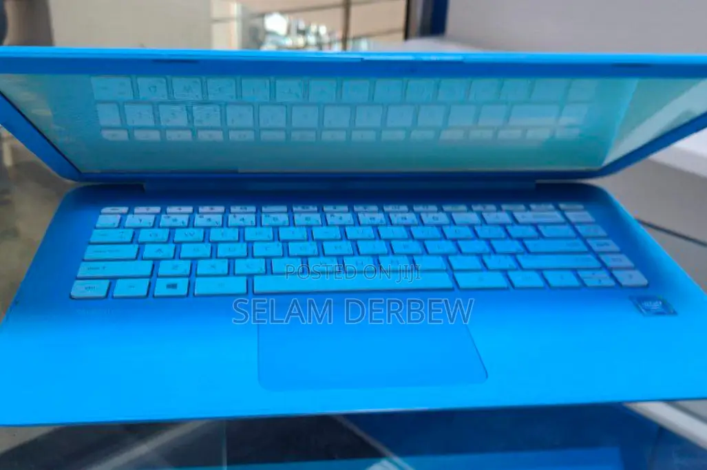 Laptop HP Stream Notebook 2GB Intel SSD 32GB