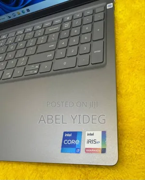 New Laptop Dell Precision 15 7520 8GB Intel Core I7 SSD 512GB