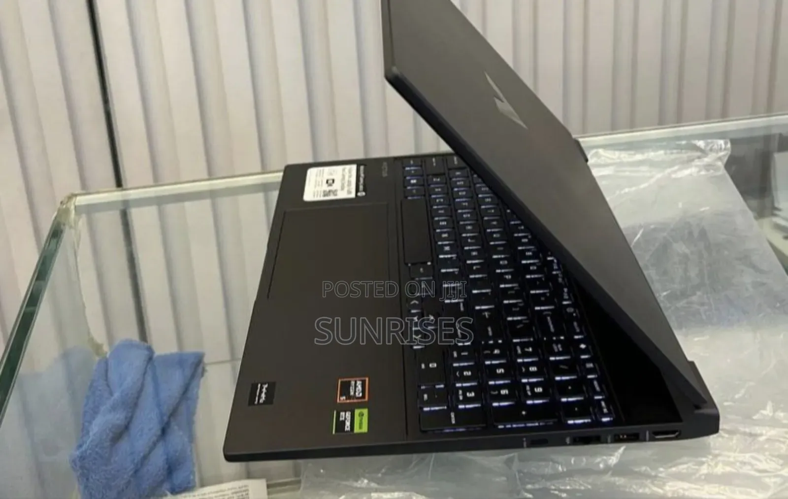 New Laptop HP Victus 16 16GB AMD Ryzen 5 SSD 512GB