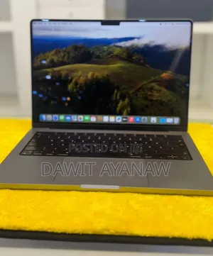 New Laptop Apple MacBook Pro M1 16GB Apple M1 SSD 1T