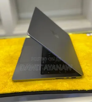 New Laptop Apple MacBook Pro M1 16GB Apple M1 SSD 1T