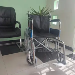 ዊልቼር0aluminum Wheelchair呃wheelchair免wheelchair蟲wheelchair