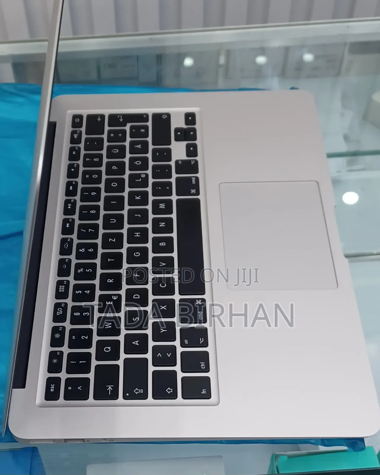 New Laptop Apple MacBook 2014 4GB Intel Core I5 SSD 256GB