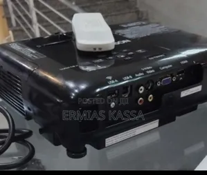 Epson Projector ET-TW490 With Bag and Remote