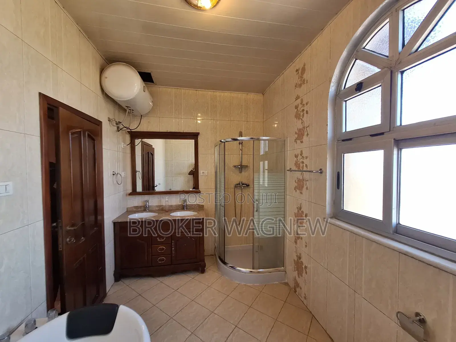 3bdrm House in Bole for rent