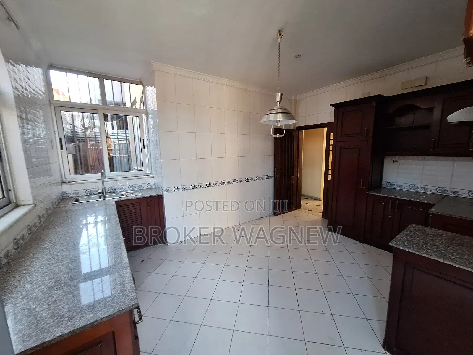 3bdrm House in Bole for rent