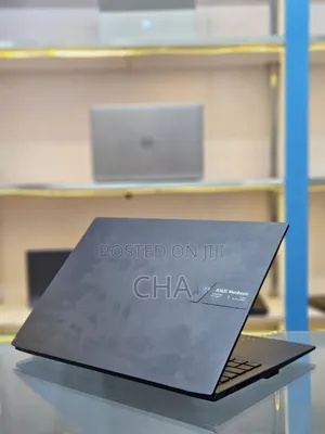 New Laptop Asus VivoBook 15 X505BA 16GB Intel Core I7 SSD 1T