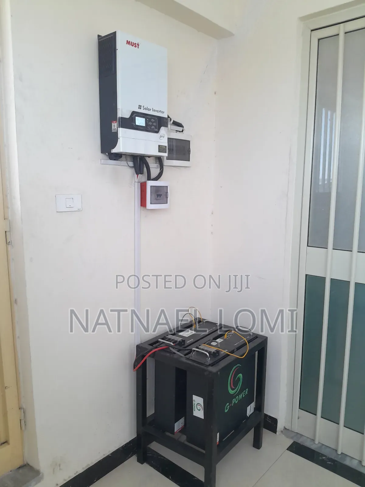 Invertor, Battery, and Solarpanal Back-Up