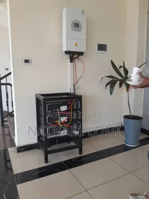 Invertor, Battery, and Solarpanal Back-Up