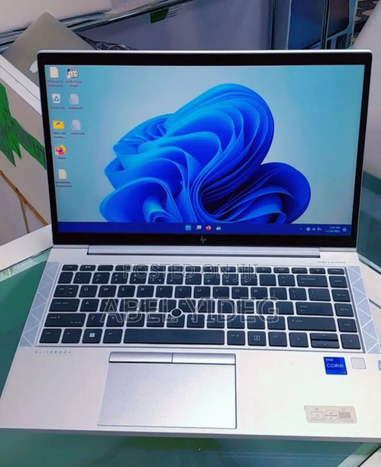 New Laptop HP EliteBook 840 G8 16GB Intel Core I7 SSD 512GB