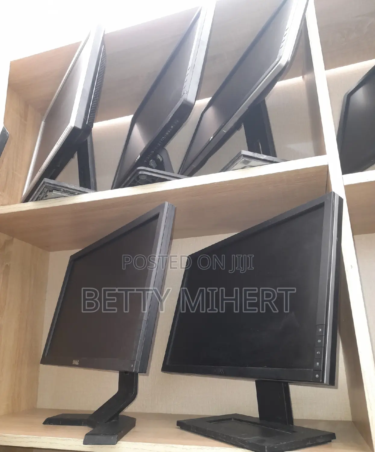 Desktop Computer Dell OptiPlex 790 4GB Intel Core I5 HDD 500GB