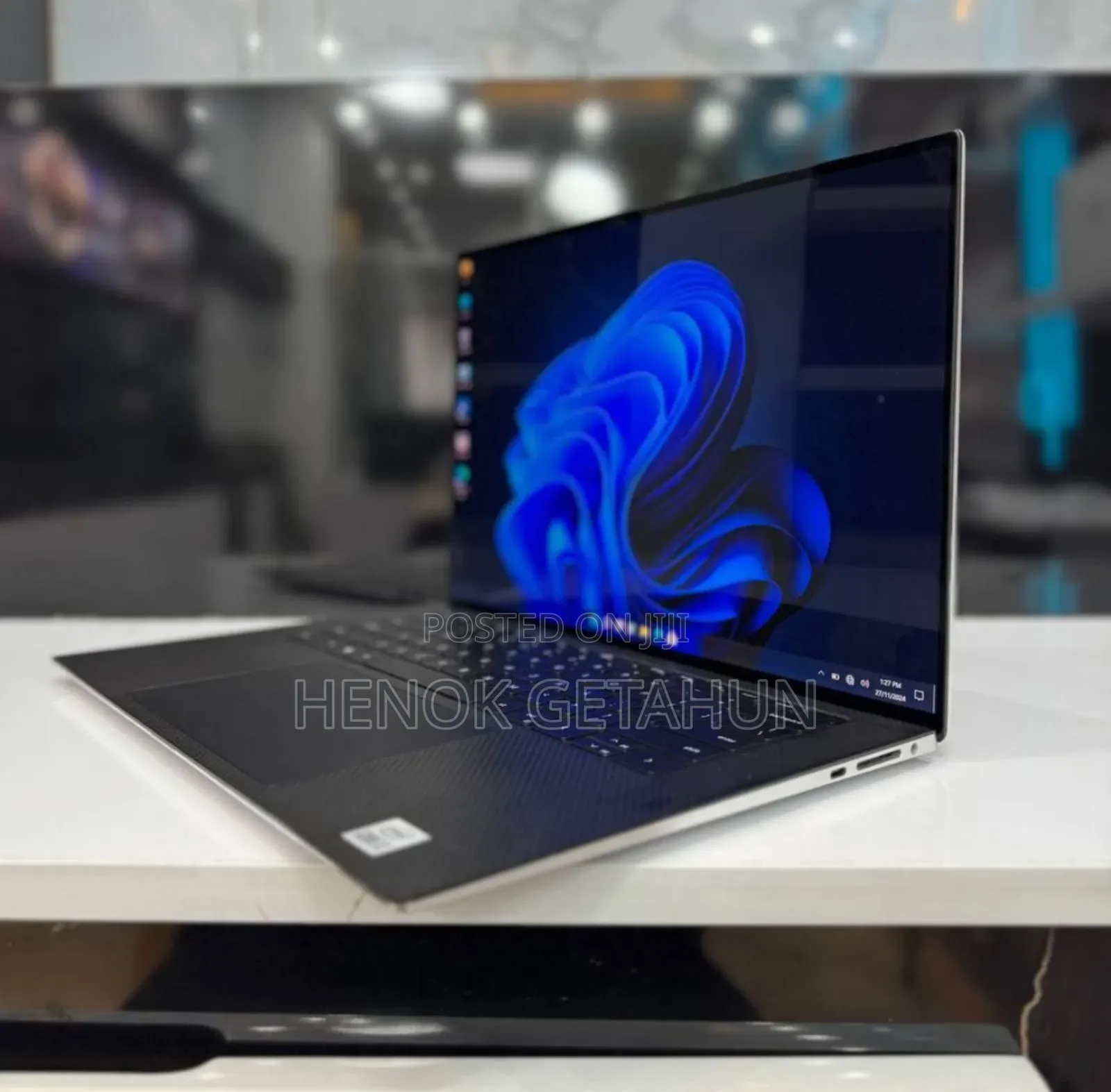 New Laptop Dell XPS 15 32GB Intel Core I7 SSD 512GB