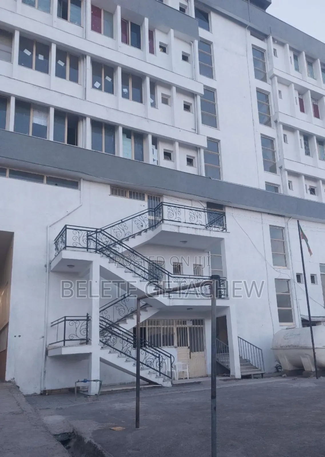 Commercial Building for Sale 1160sqm