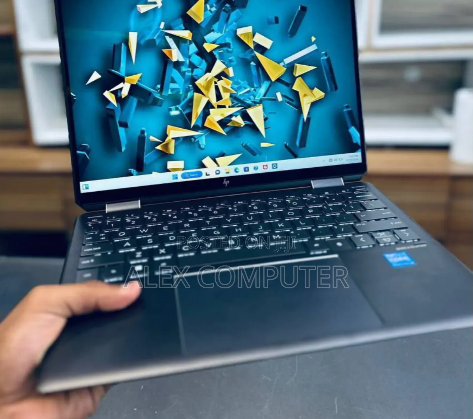 New Laptop HP Spectre X360 16GB Intel Core I7 SSD 512GB