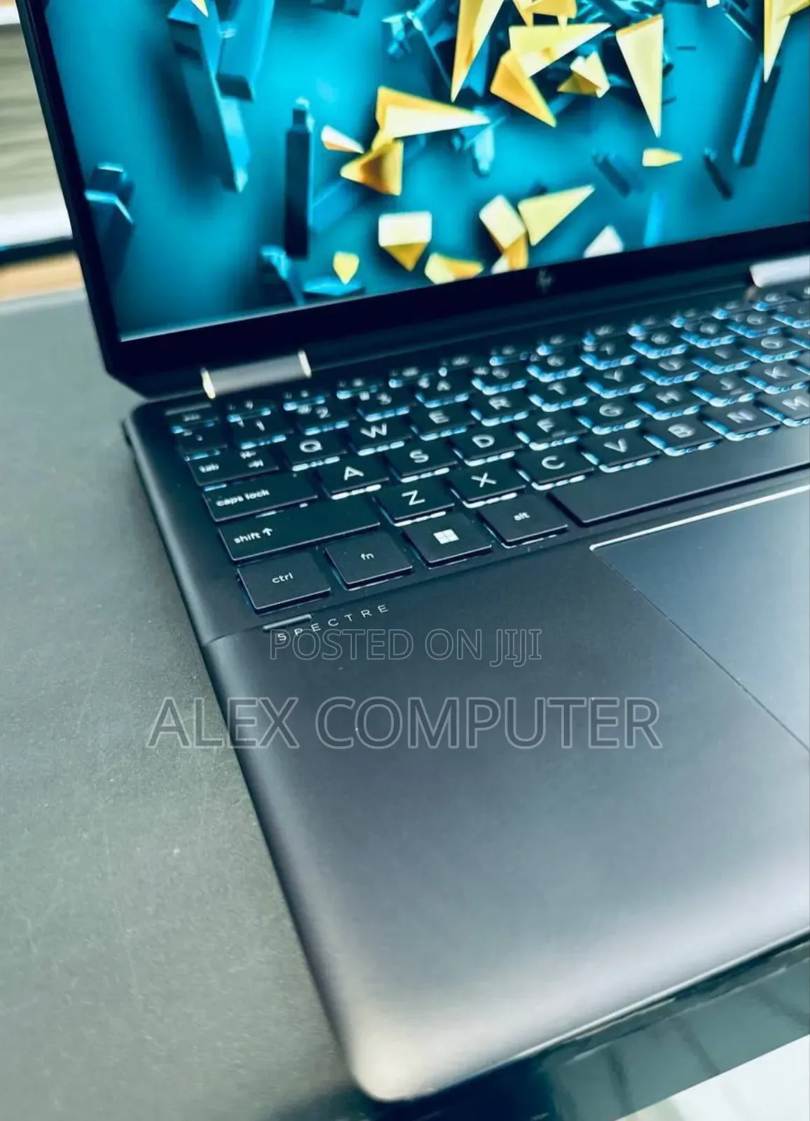 New Laptop HP Spectre X360 16GB Intel Core I7 SSD 512GB