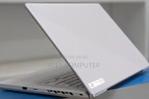 New Laptop Asus ROG Strix G15 16GB AMD Ryzen 9 SSD 1T