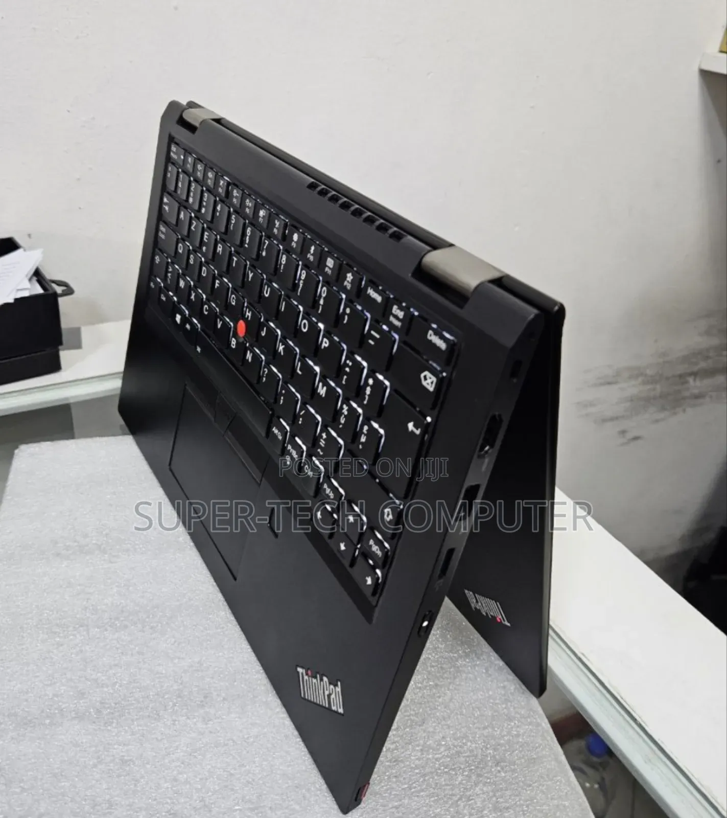 New Laptop Lenovo ThinkPad Yoga 370 8GB Intel Core I5 SSD 512GB