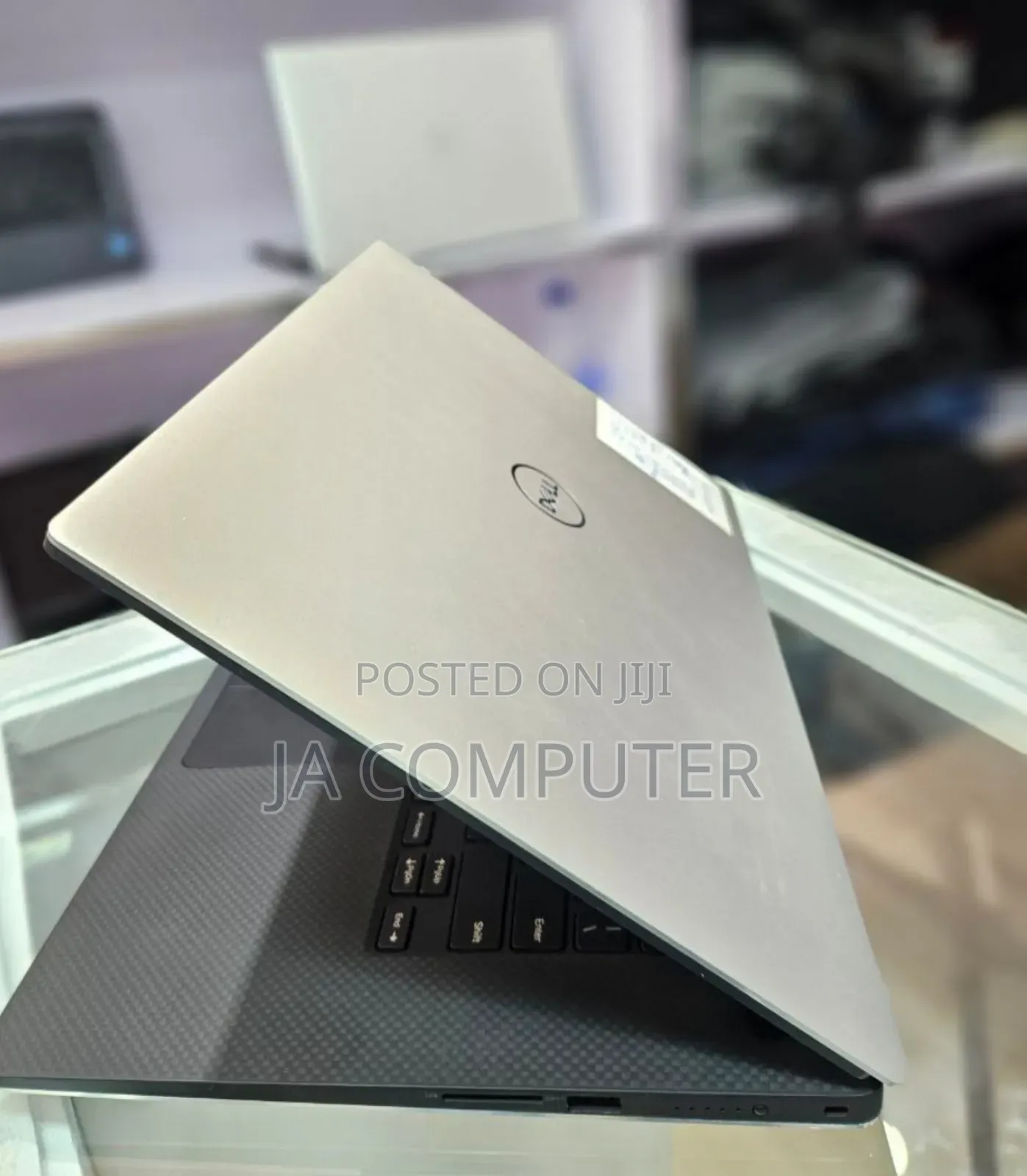 New Laptop Dell Precision 5540 32GB Intel Core I7 SSD 1T