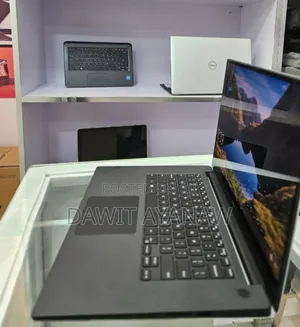 Photo - New Laptop Dell Precision 15 3541 32GB Intel Core I7 SSD 1T