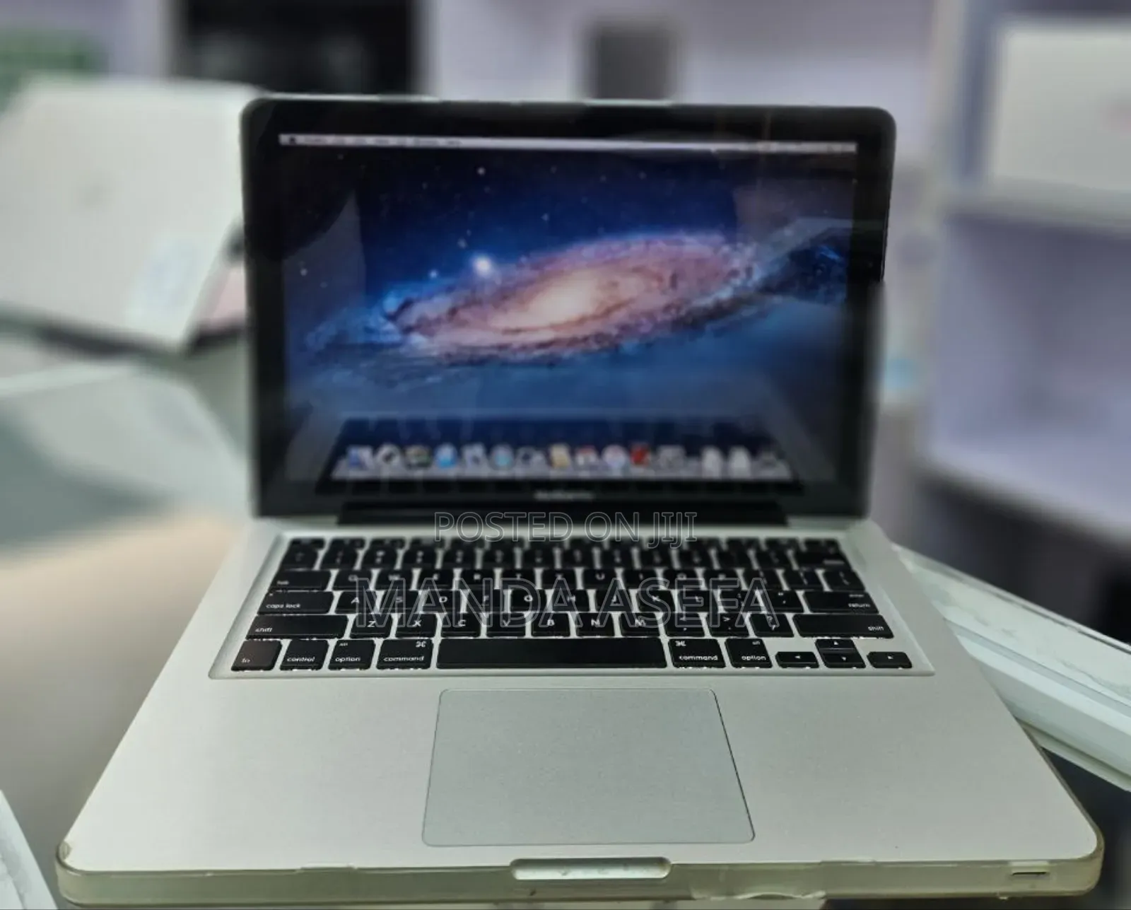 New Laptop Apple MacBook Pro 2011 4GB Intel Core I5 SSD 500GB