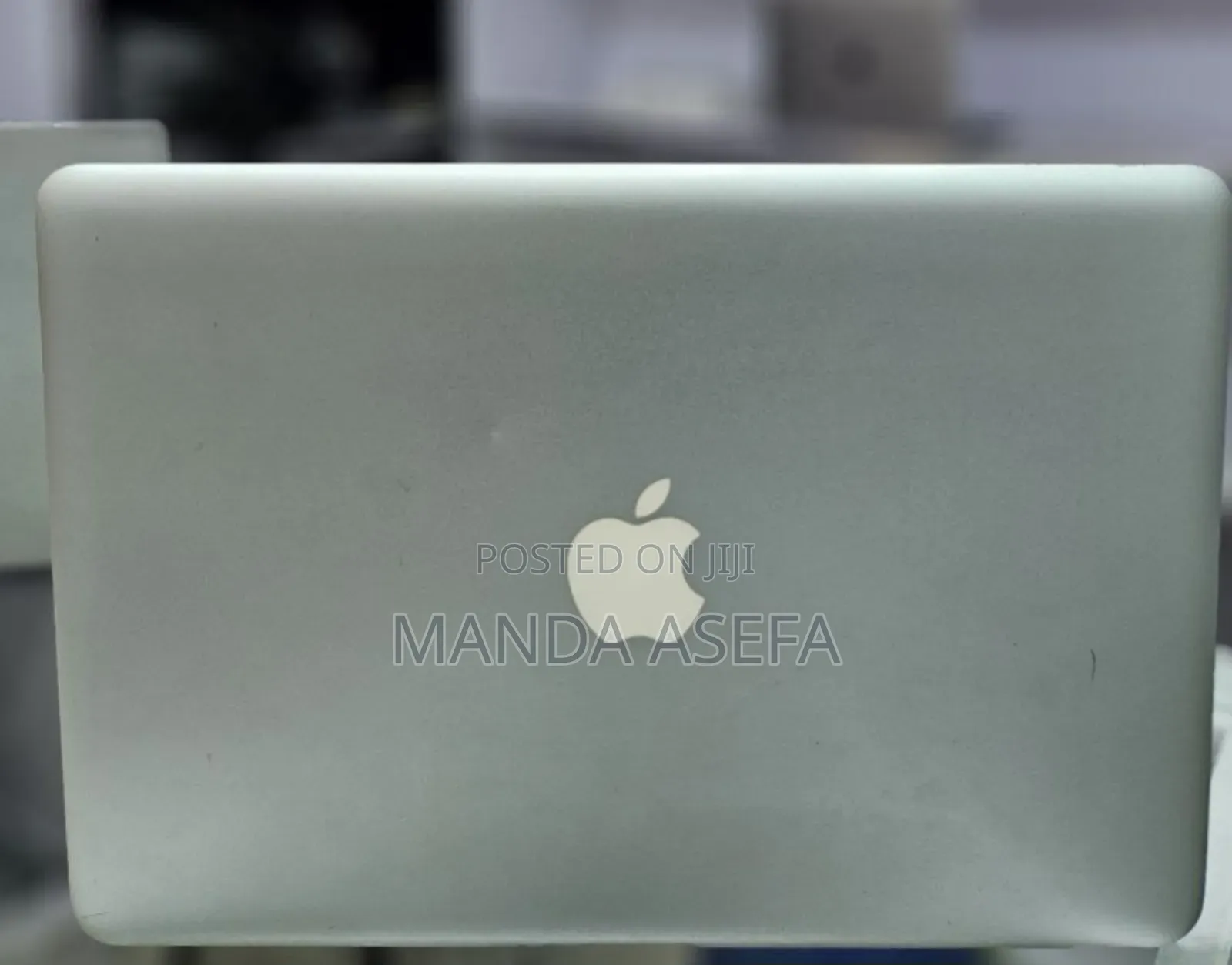 New Laptop Apple MacBook Pro 2011 4GB Intel Core I5 SSD 500GB