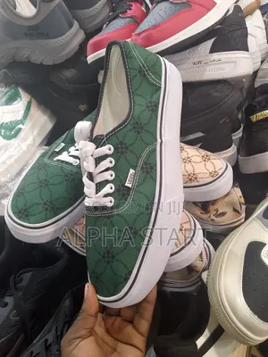 Photo - Vans Flat Green Master Quality Shoes for You