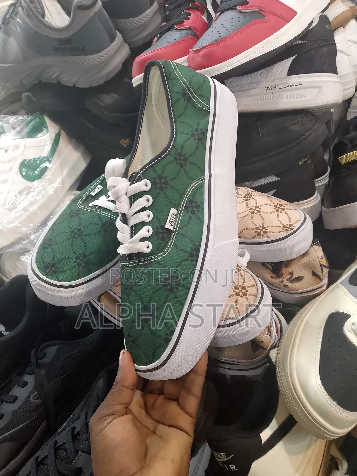Vans Flat Green Master Quality Shoes for You