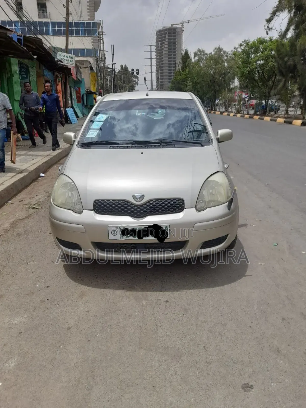 Toyota Vitz 1.0 FWD 5dr 2002 Gold