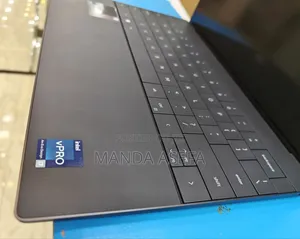 New Laptop Dell XPS 13 32GB Intel Core I7 SSD 512GB