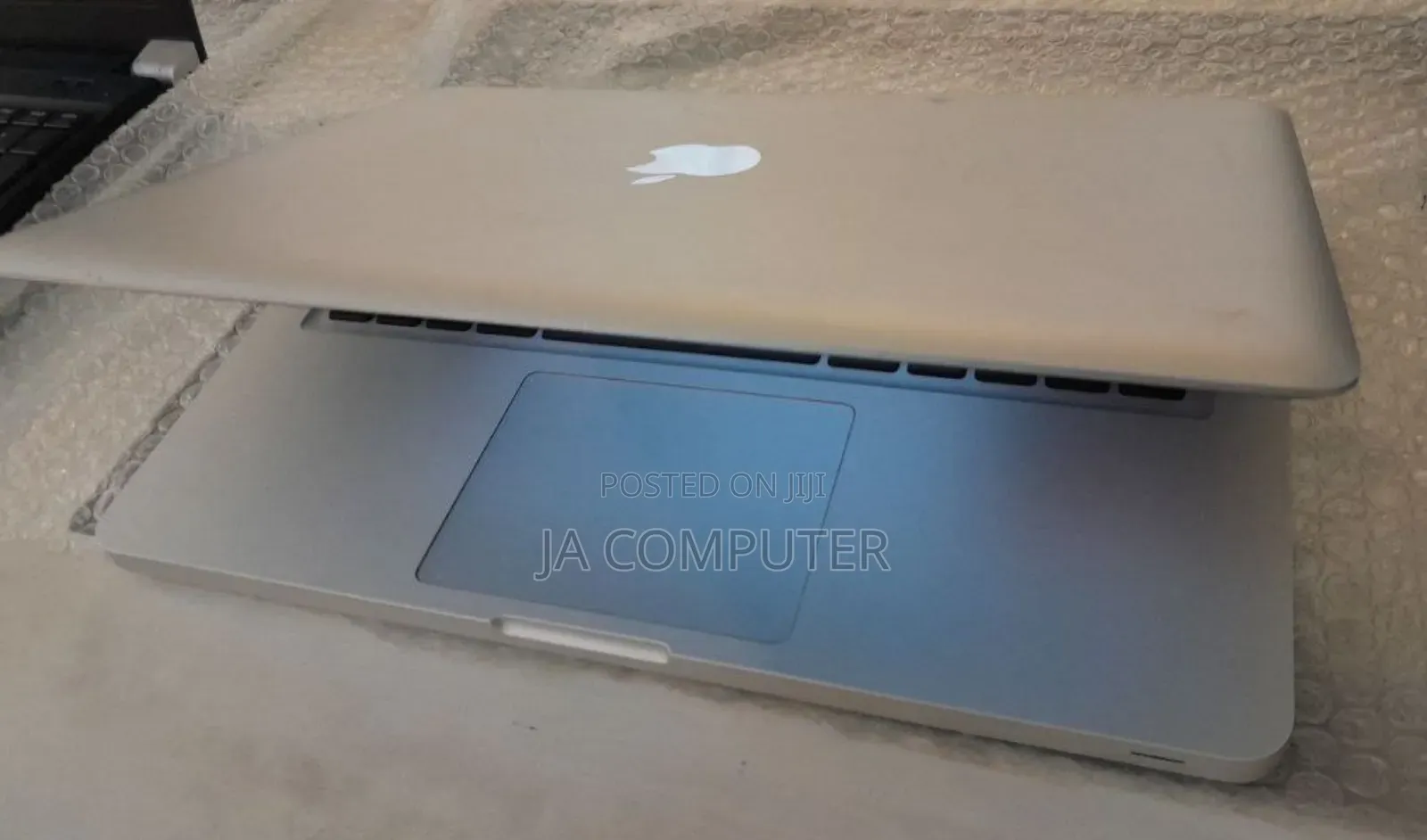 New Laptop Apple MacBook Pro 2011 8GB Intel Core I5 SSD 500GB