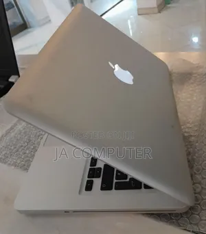 New Laptop Apple MacBook Pro 2011 8GB Intel Core I5 SSD 500GB