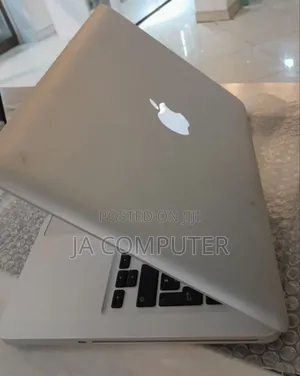 New Laptop Apple MacBook Pro 2011 8GB Intel Core I5 SSD 500GB