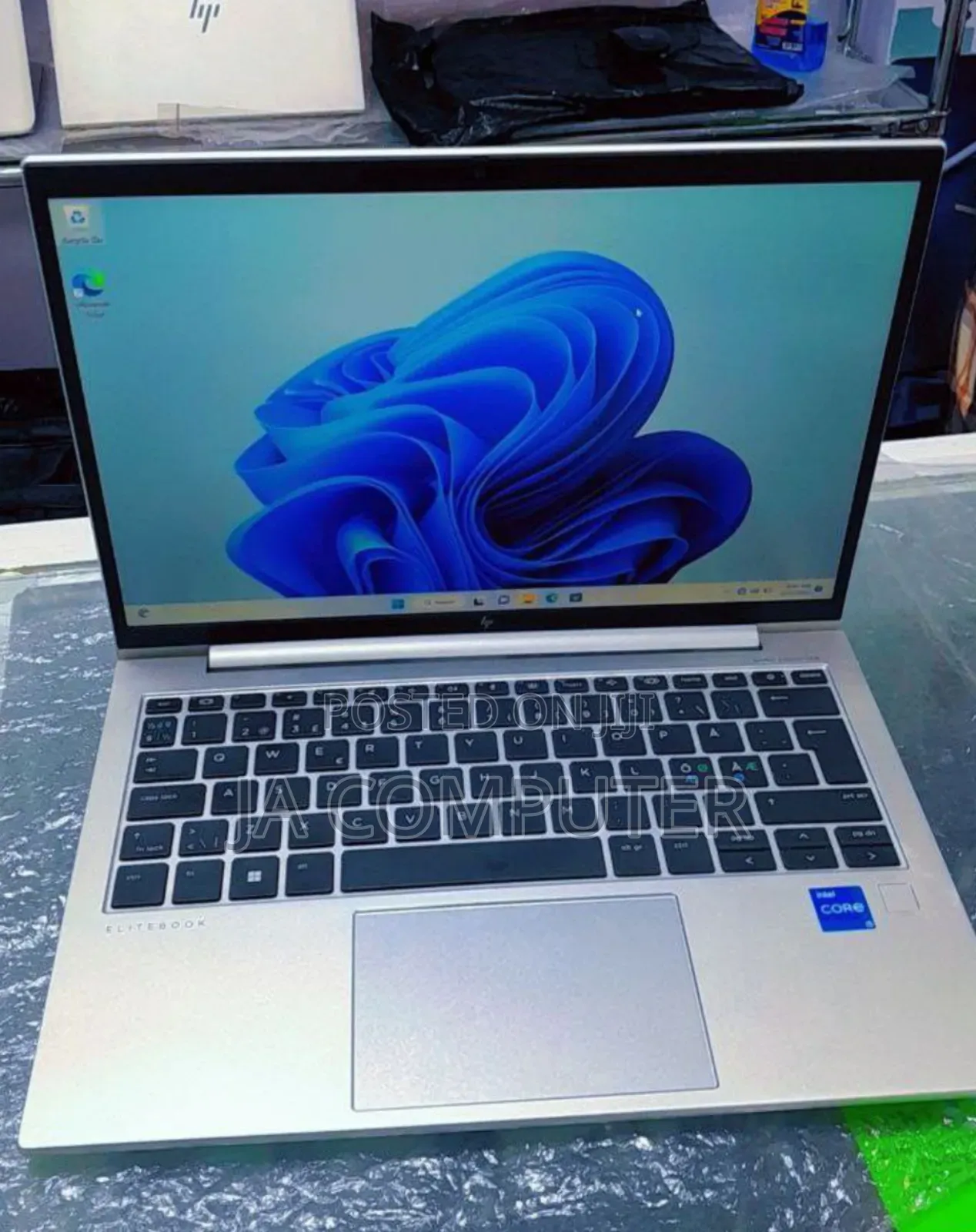 Laptop HP EliteBook 830 G8 16GB Intel Core I5 SSD 512GB