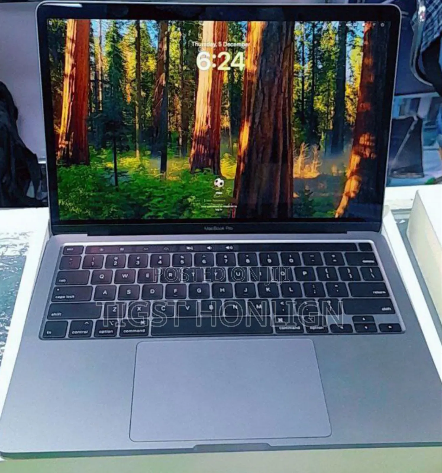 New Laptop Apple MacBook 2020 16GB Intel Core I5 SSD 512GB