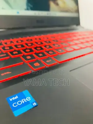 New Laptop MSI 16GB Intel Core I5 SSD 512GB