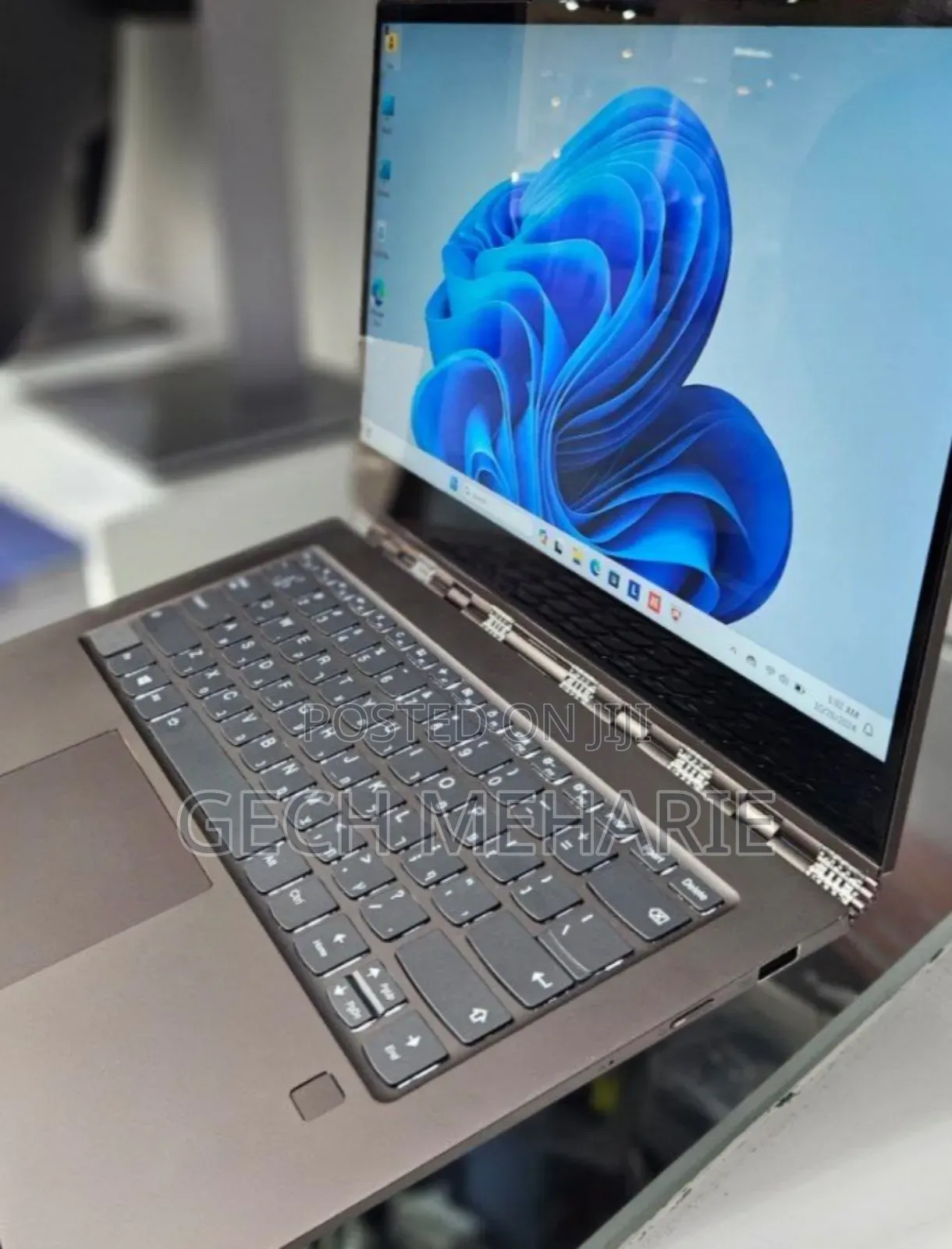 New Laptop Lenovo Yoga C930 8GB Intel Core I7 SSD 512GB