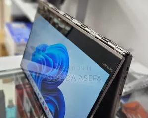 New Laptop Lenovo ThinkPad Yoga 8GB Intel Core I7 SSD 512GB