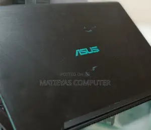 Laptop Asus VivoBook 15 X505BA 16GB Intel Core I7 HDD+SSD 256GB