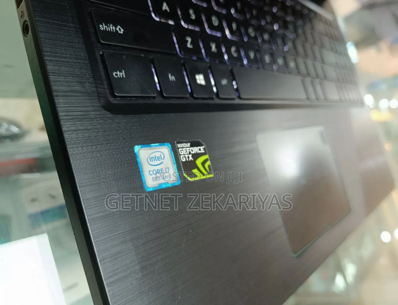 New Laptop Asus VivoBook 15 X505BA 16GB Intel Core I7 HDD+SSD 256GB