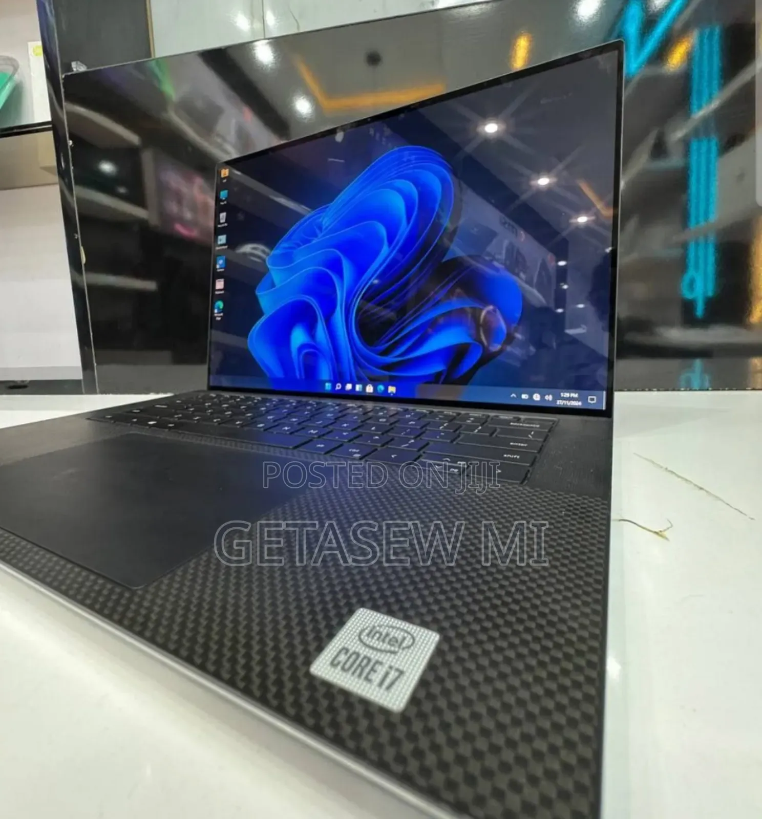 New Laptop Dell XPS 15 16GB Nvidia SSD 512GB