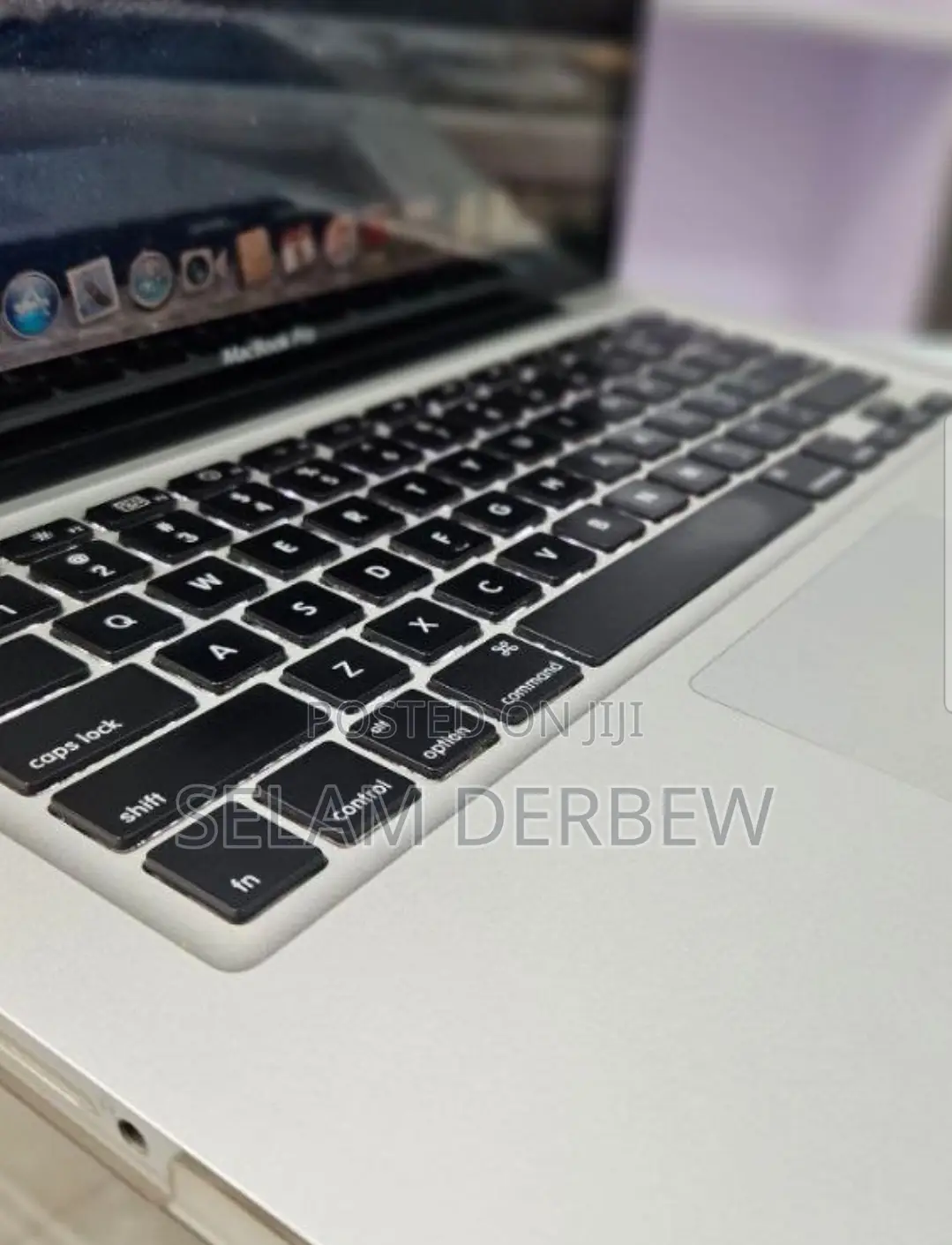 Laptop Apple MacBook Pro 2011 4GB Intel Core I7 HDD 500GB