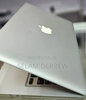 Laptop Apple MacBook Pro 2011 4GB Intel Core I7 HDD 500GB