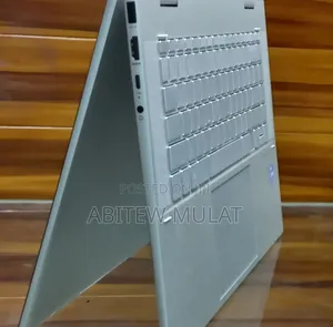 New Laptop HP Envy X360 8GB Intel Core I7 SSD 1T