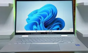 New Laptop HP Envy X360 8GB Intel Core I7 SSD 1T