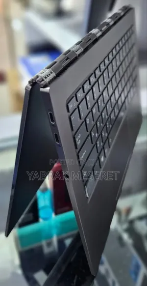 New Laptop Lenovo Yoga C930 8GB Intel Core I7 SSD 512GB