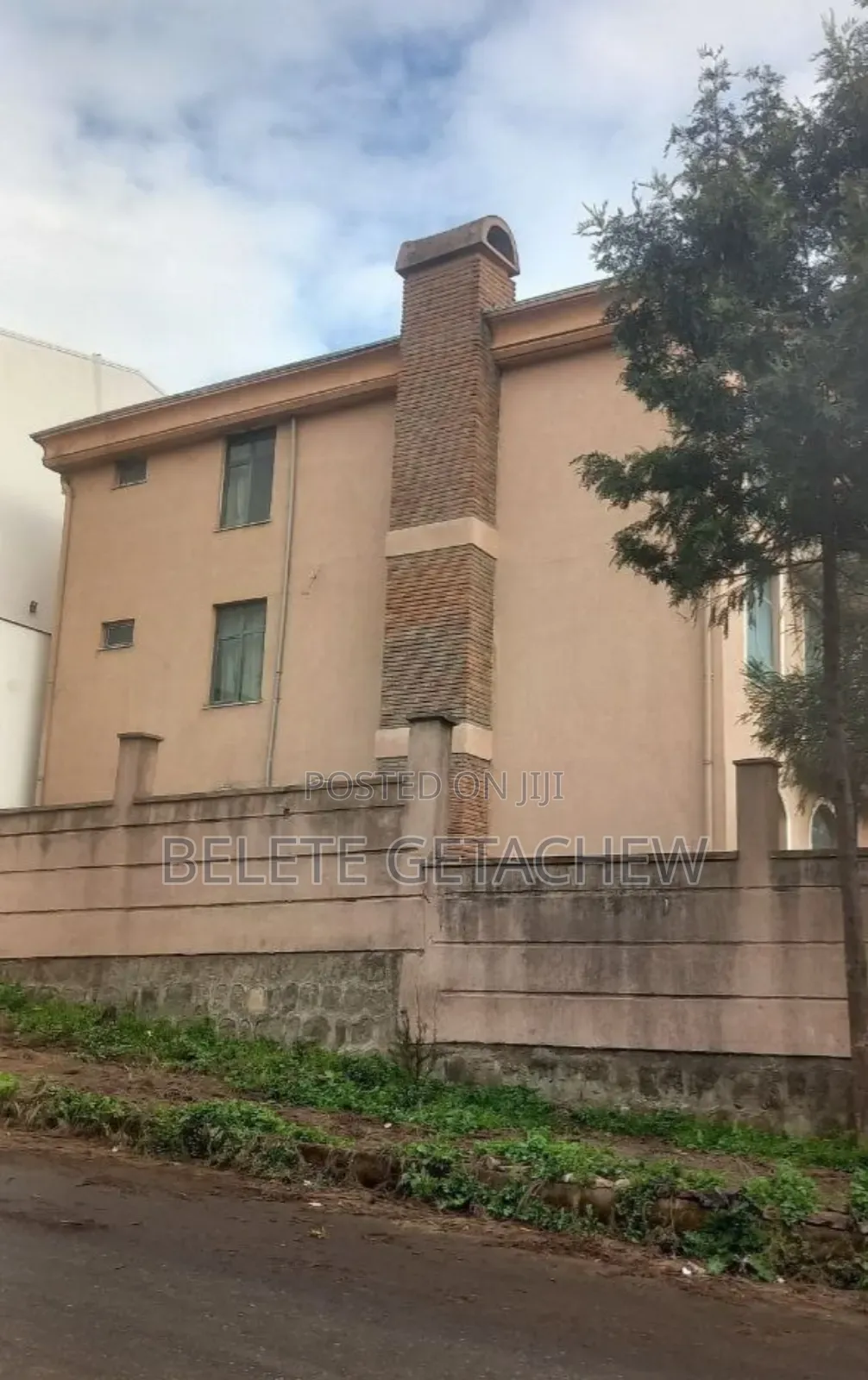 8bdrm House in Ayat Ambassador G+2, Bole for sale