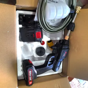 Rechargeable Pressure Washer