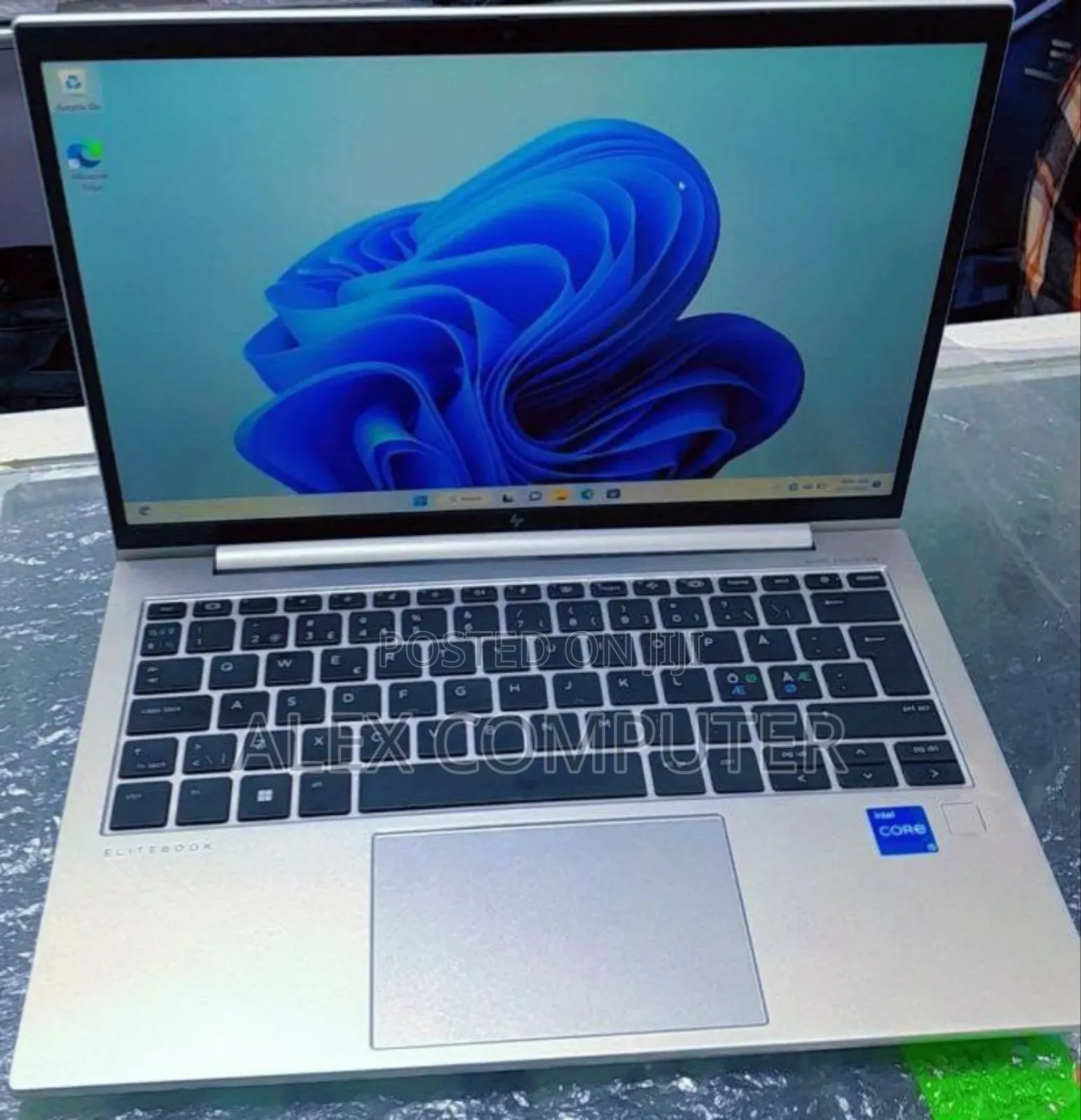 New Laptop HP EliteBook 830 G9 16GB Intel Core I5 SSD 512GB