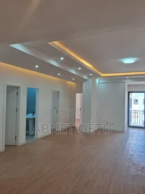 3bdrm Apartment in ጀንቦሮ ሪልስቴት, Bole for sale